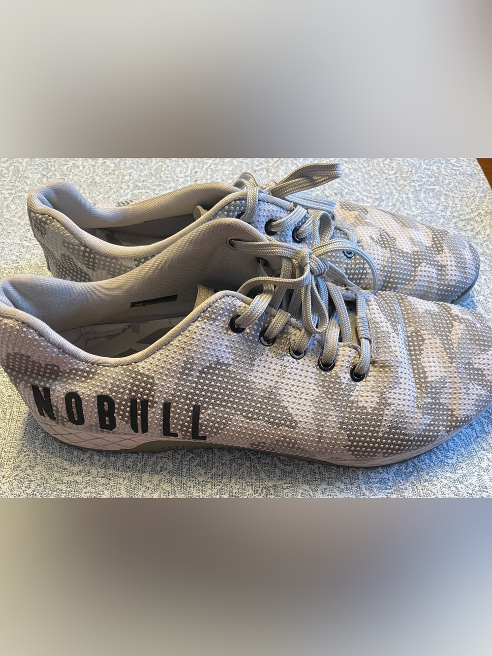 NOBULL Men's Light Gray Camouflage Training Sneakers